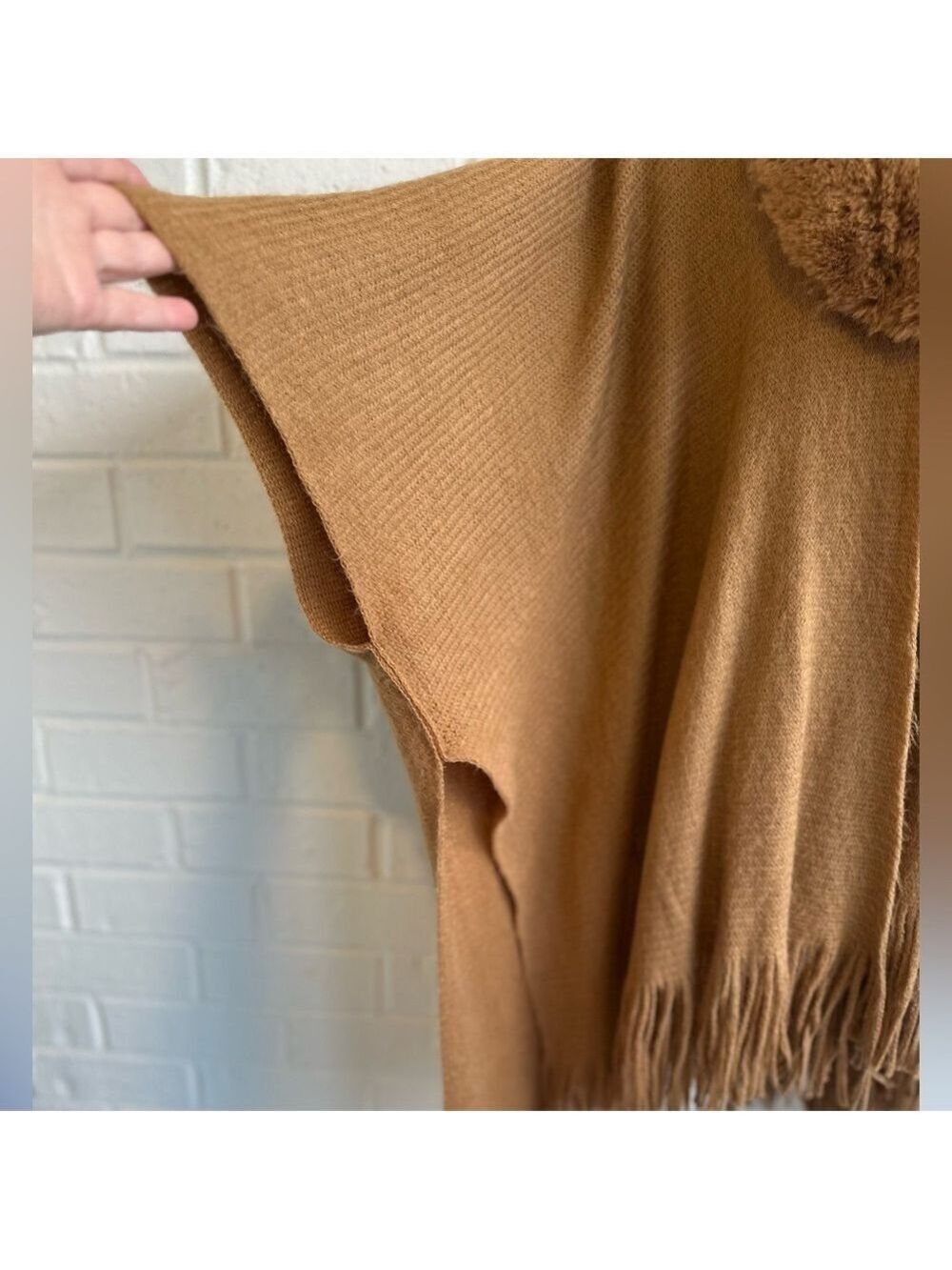 Vince Camuto Faux Fur Collar Camel color Cape/Poncho, 5” Fringe on Lower Hem - Picture 6 of 16